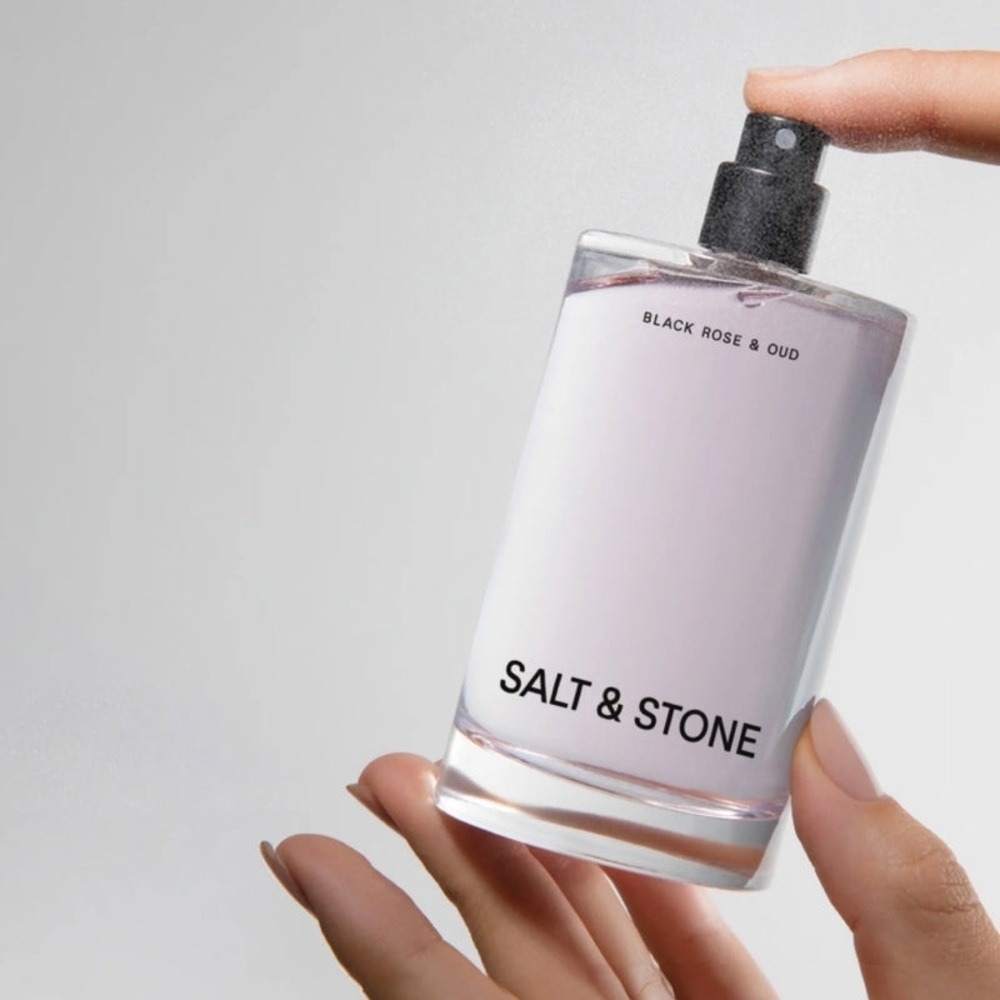 Salt & Stone Black Rose & Oud Perfume - Picture 3 of 3